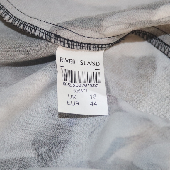 River Island Elegant Formal Shorts US 14 - Picture 4 of 5